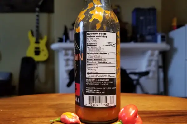 The nutritional info on a bottle of Smoky Mountain Punch Hot Sauce