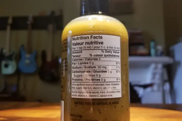 The nutritional label on a bottle of Jalapeno Hot Sauce from Smoke Show