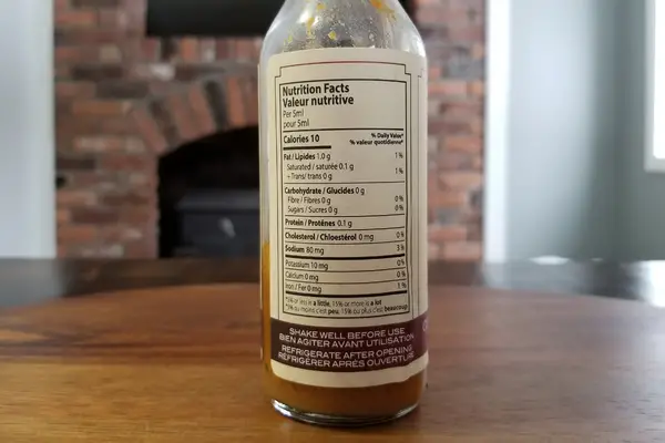 The nutritional label on a bottle of Dawson's cedar smoked garlic